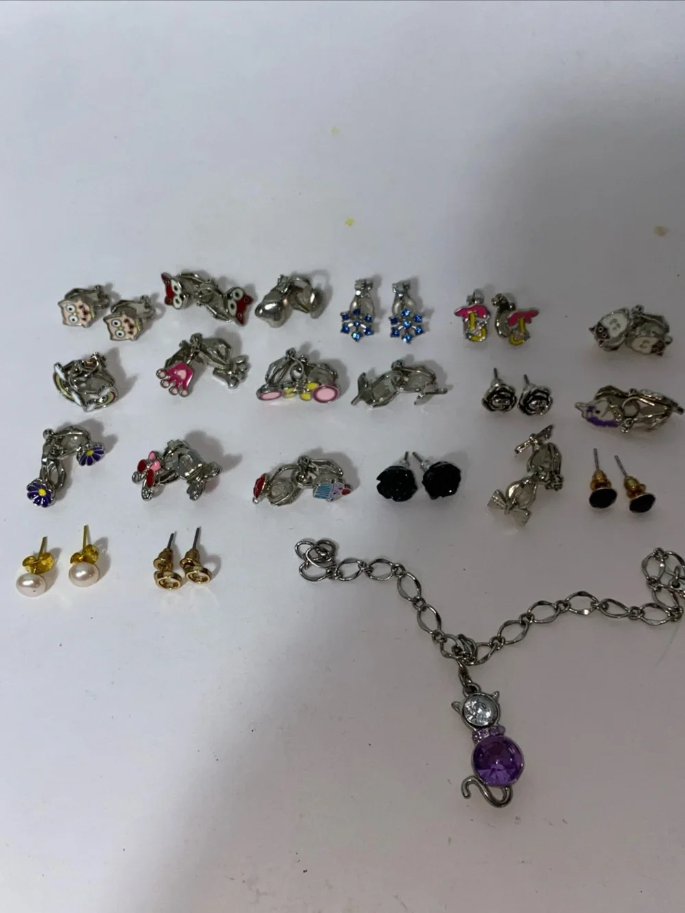 Lot of 20 vintage girls' clip-on stud earrings